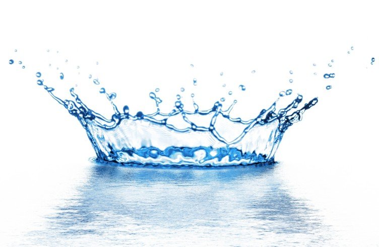 Термальна вода для обличчя — для чого вона потрібна