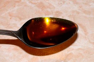 Масло чорного кмину — користь і шкода олії кмину для організму