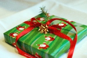 Упаковка для новорічних подарунків – гарно і просто