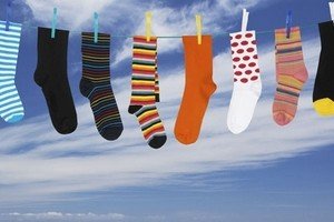 Як відіпрати білі шкарпетки від будь яких забруднень