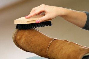 Як почистити уггі в домашніх умовах – поради від фахівців
