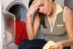 Як вивести пляму, полинявшее від невдалої прання