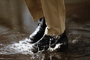 Як швидко висушити взуття – ефективні і безпечні способи