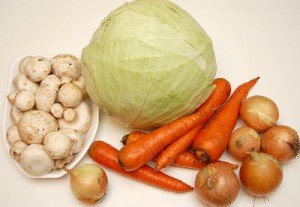 Як правильно приготувати тушковану капусту в мультиварці Редмонд і Поларіс? Покрокові рецепти з фото.