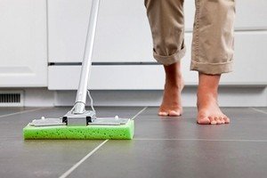 Як правильно мити підлогу – способи та засоби для миття