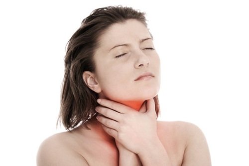 Чому виникає запалення горла і як її лікувати?