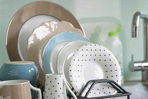Як швидко помити посуд – народні і сучасні способи
