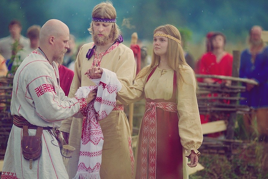 Весілля в українському народному стилі – ідеї та поради