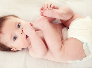 Про що говорить діарея у немовляти?