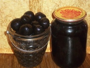 Настоянка зеленого волоського горіха в народній медицині
