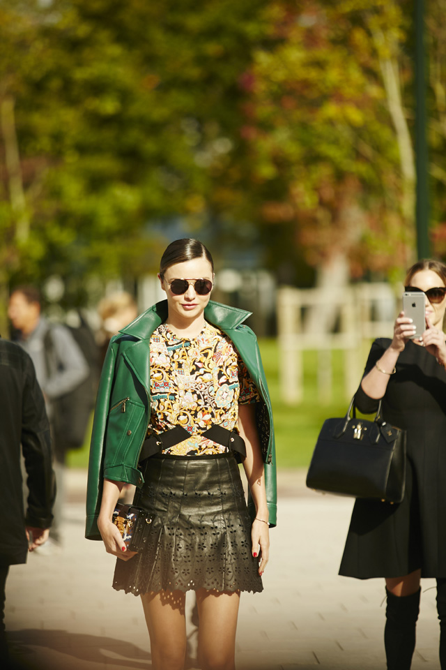 Як одягаються гості Тижні моди в Парижі