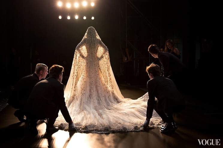 Історія створення розкішного весільного плаття Ralph & Russo Couture