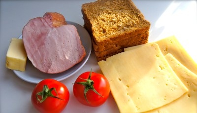 Як зробити гарячий бутерброд в духовці. Рецепт гарячих бутербродів в духовці