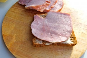 Як зробити гарячий бутерброд в духовці. Рецепт гарячих бутербродів в духовці