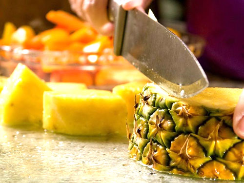 На скільки корисний ананас для схуднення