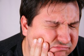 Гострий зубний біль — що робити?