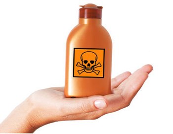 5 токсичних речовин, які можуть бути в шампуні