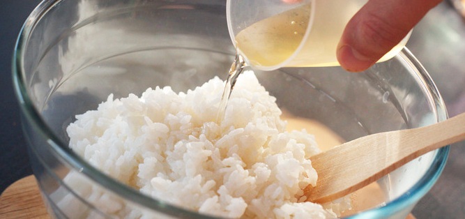 Рис для суші в мультиварці редмонд 4502