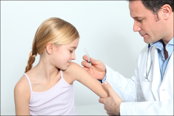 Вакцинація дітей: як правильно поводити себе до й після щеплення