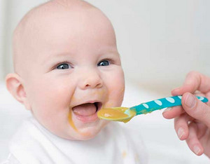 Чим годувати малюка, щоб він виріс здоровим?