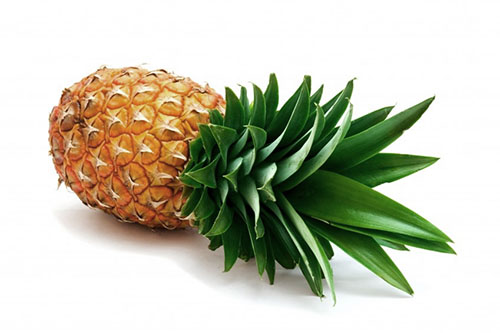 Як вибрати і зберегти свіжий ананас