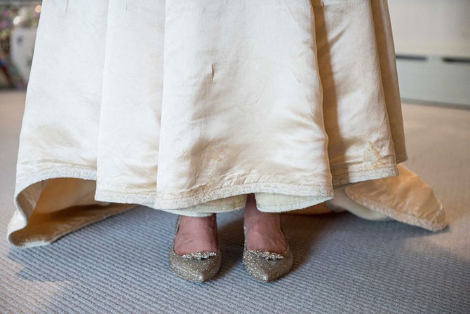 120 літній весільне плаття, в якому до цих пір йдуть під вінець