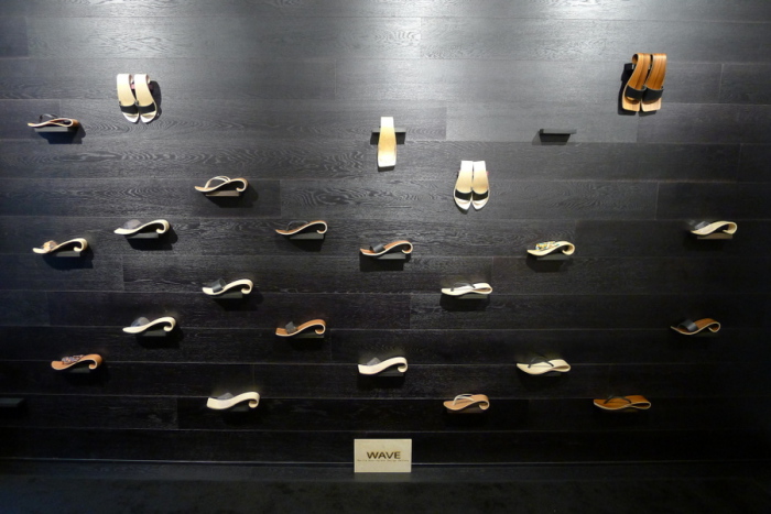 Фінська деревяне взуття підкорює модниць по всьому світу