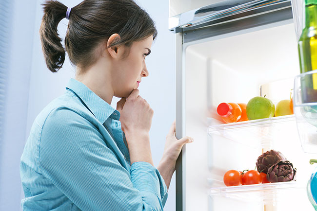 Як позбавитися від запаху в холодильнику?