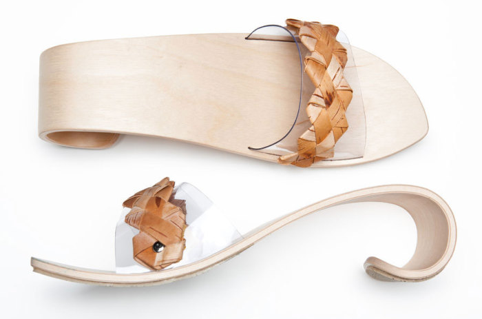Фінська деревяне взуття підкорює модниць по всьому світу