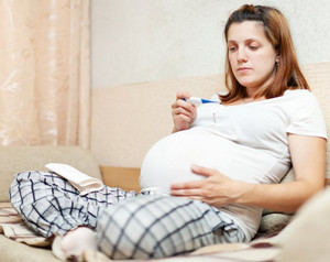 Як лікуватися від простудних захворювань майбутній мамі?