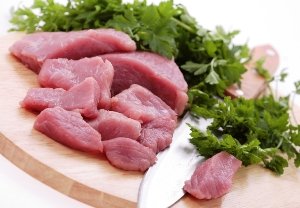 Гуляш зі свинини в мультиварці: покроковий кулінарний рецепт