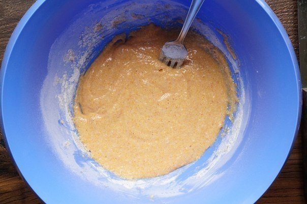 Сосиски в тесті на сковороді рецепт з фото. Як зробити сосиски в тісті в домашніх умовах?