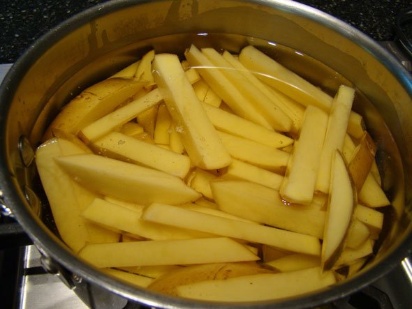 Картопля фрі в мультиварці: покроковий кулінарний рецепт