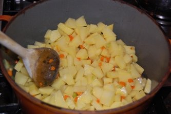 Картопля з грибами в мультиварці: покроковий кулінарний рецепт