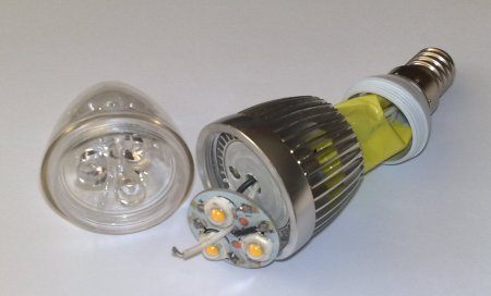 Світлодіодна LED лампа 9 Вт E14 типу свічка з інтернет магазину AliExpress