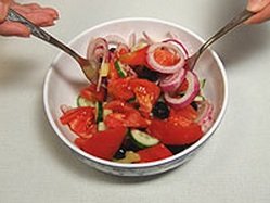 Як робити грецький салат