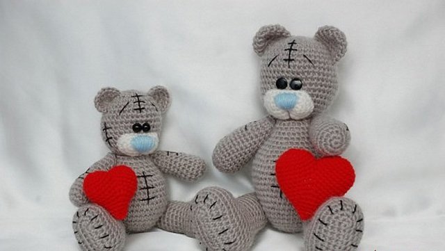 Ведмедики Тедді і Вінні — амігурумі гачком