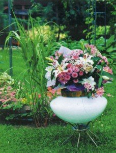 Незвичайні садові вази своїми руками. Фото