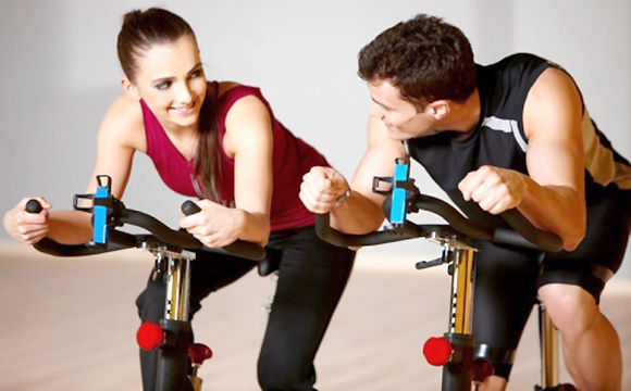 Заняття на велотренажері для схуднення. Як правильно займатися?