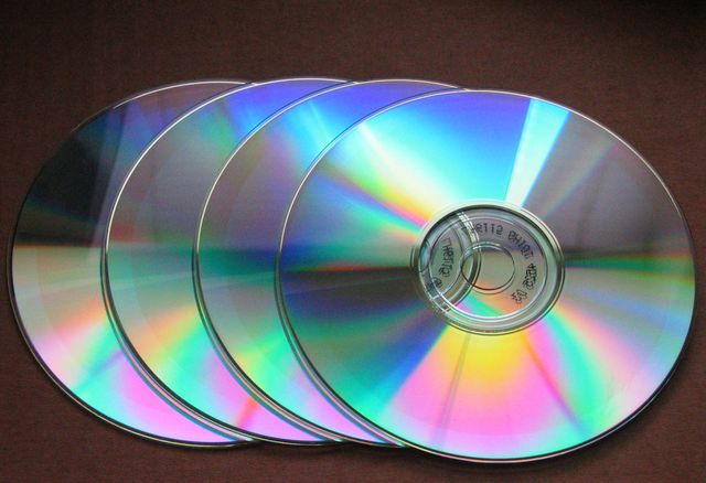 DVD диски перегрівають компютер