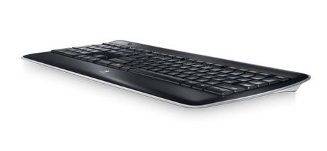 Logitech K800 — бездротова клавіатура з підсвіткою