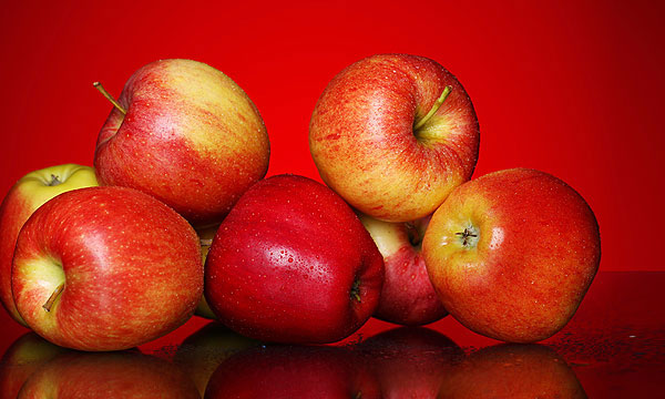Рецепти з яблук до Яблучного Спасу