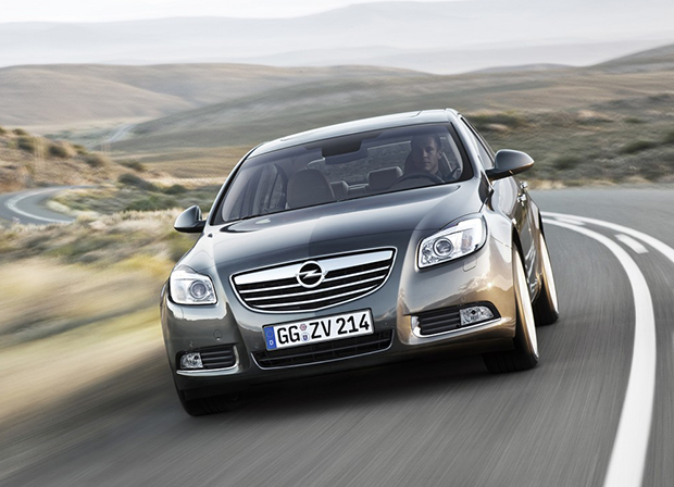 Огляд Opel Insignia — прекрасний седан бізнес класу |