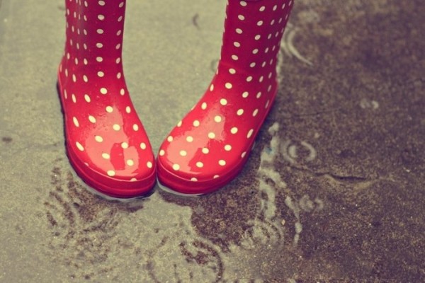 Гумові чоботи — те, що треба в дощ!
