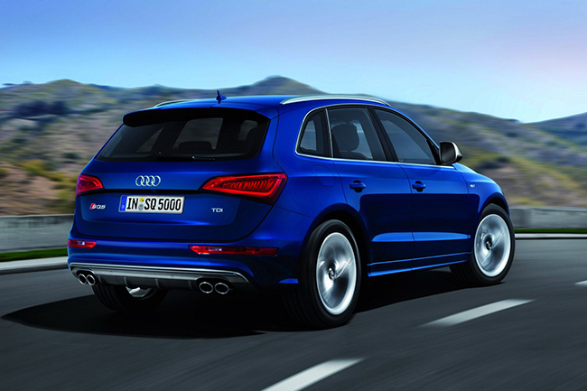 Огляд Audi SQ5 — витончений кросовер з задатками спорткара |