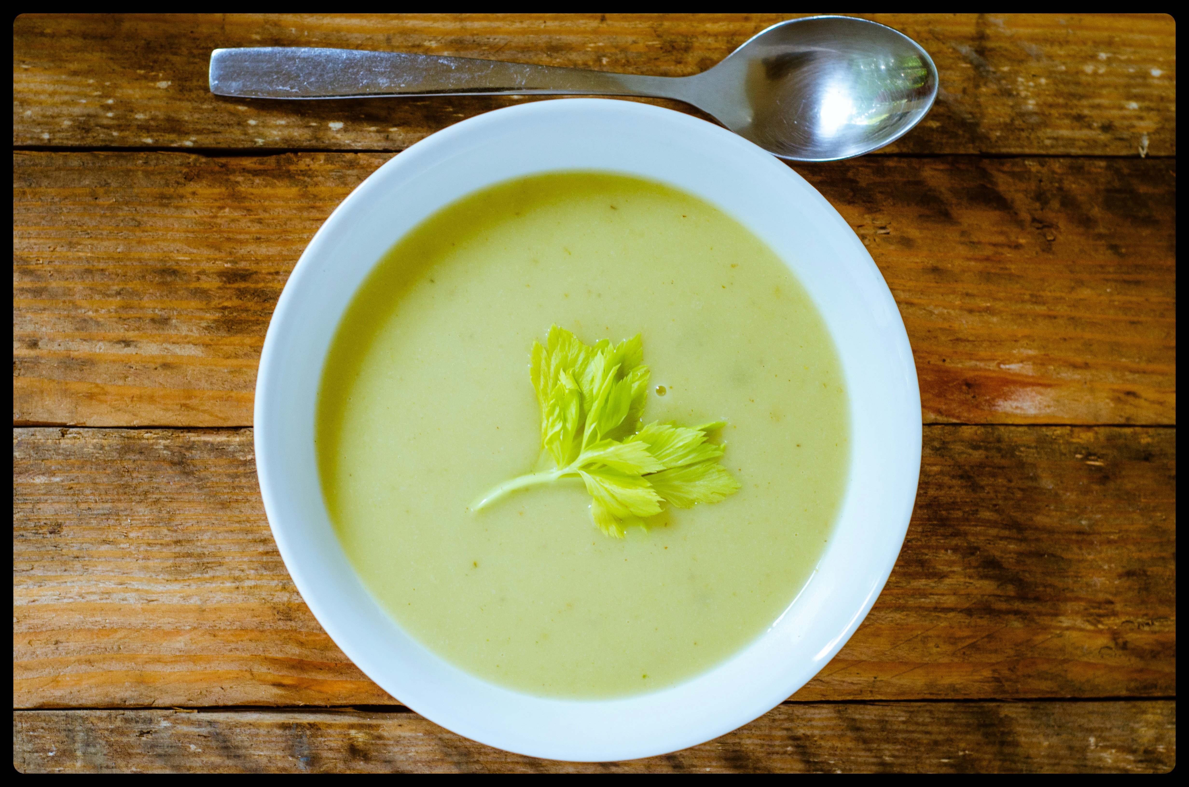 Селеровий суп – рецепти смачного і корисного супу