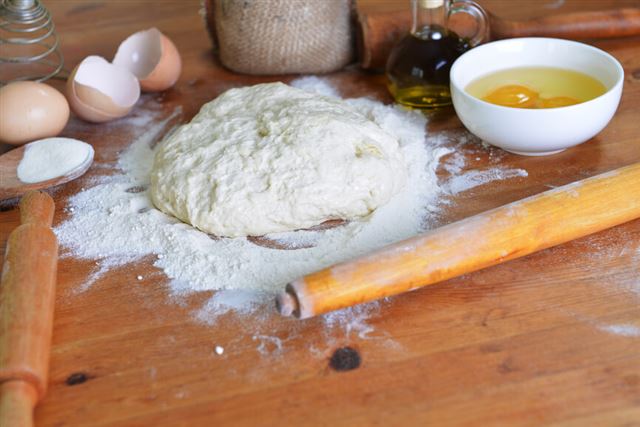 Як зробити тісто для пиріжків: поради від досвідчених господинь