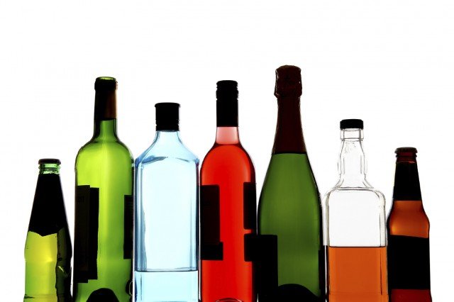 Ознаки алкоголізму у чоловіка: фізіологія і поведінка