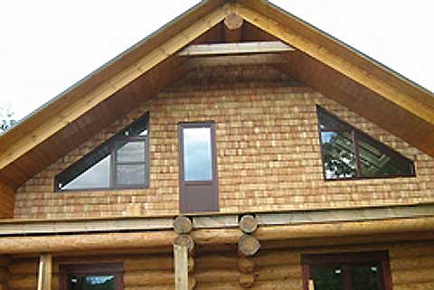 Як зробити мансардну дах: фронтони, консольна, ламана, внутрішня обробка