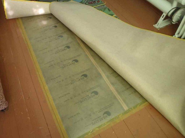 Тепла підлога під килим: переваги, пристрій і самостійна установка мобільного системи підігріву підлоги